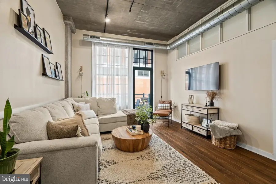 112 N 2nd St #5b2, Philadelphia, PA 19106 - #2