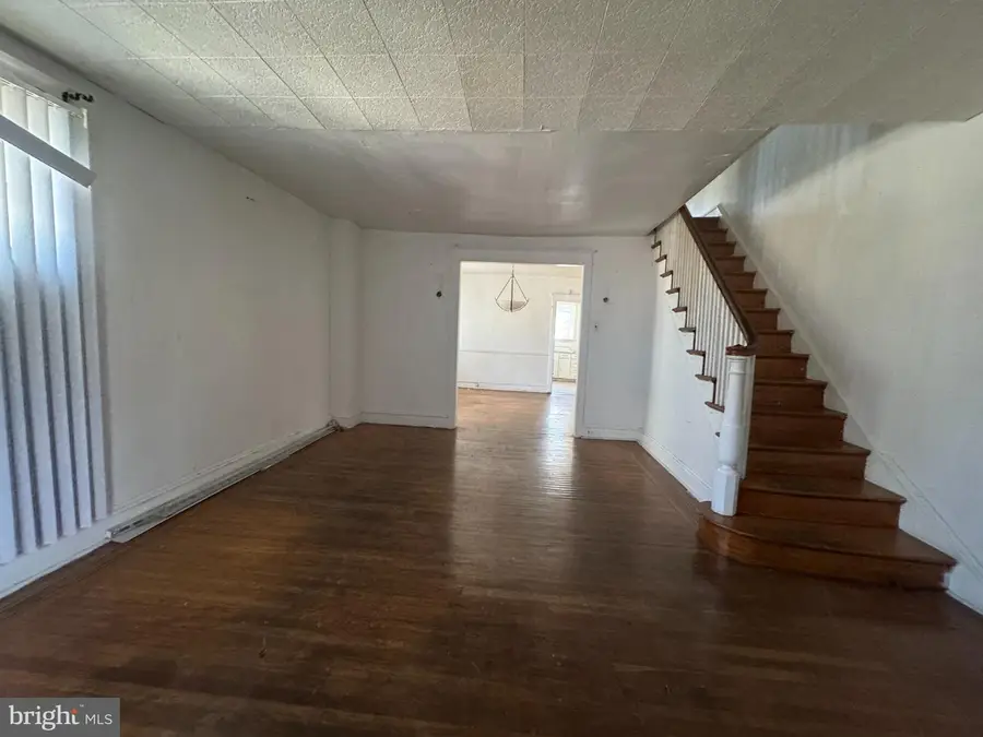6561 N 18th St, Philadelphia, PA 19126 - #2