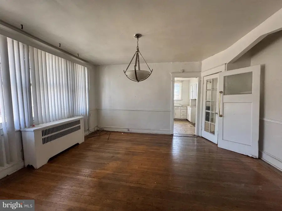 6561 N 18th St, Philadelphia, PA 19126 - #3