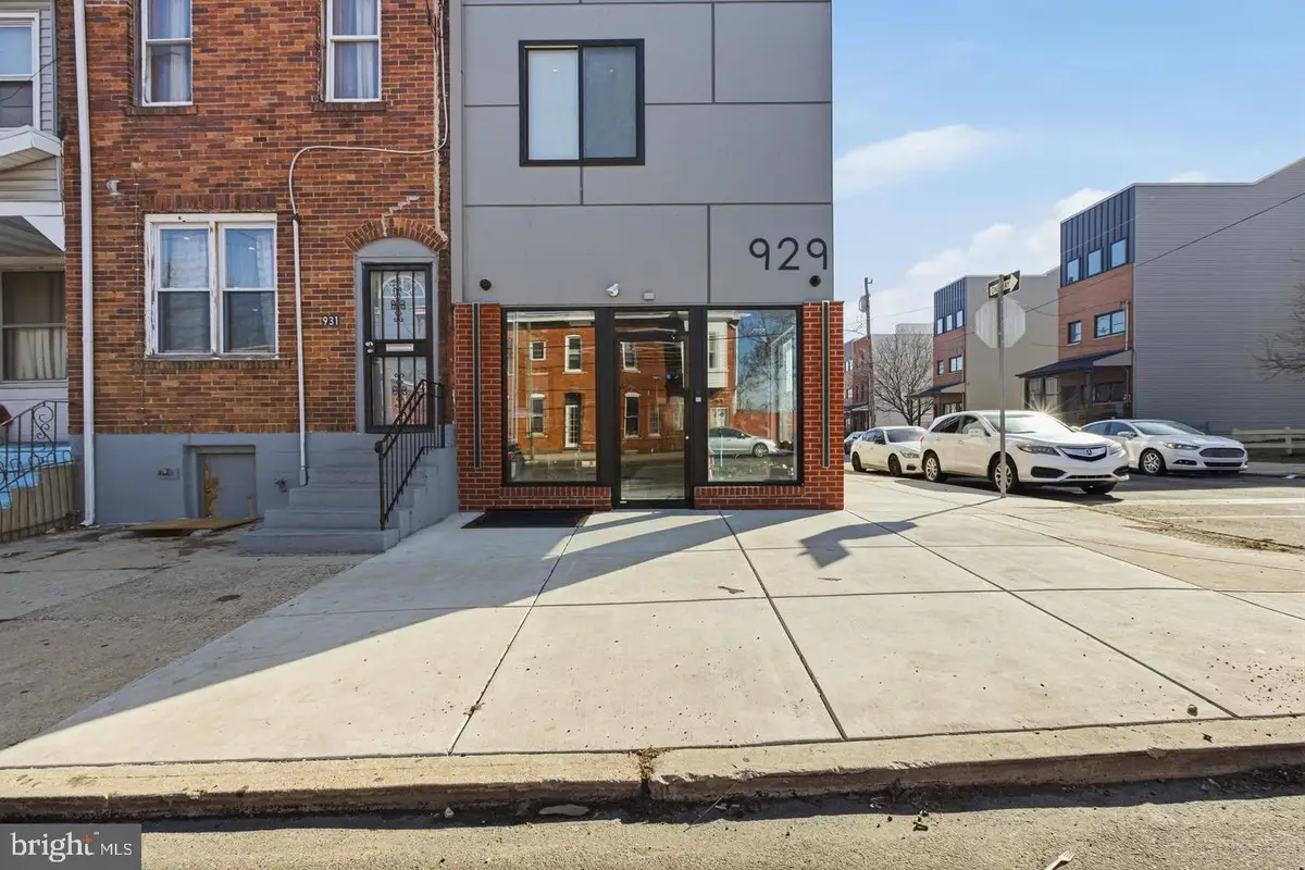 929 N 40th St, Philadelphia, PA 19104 - #1