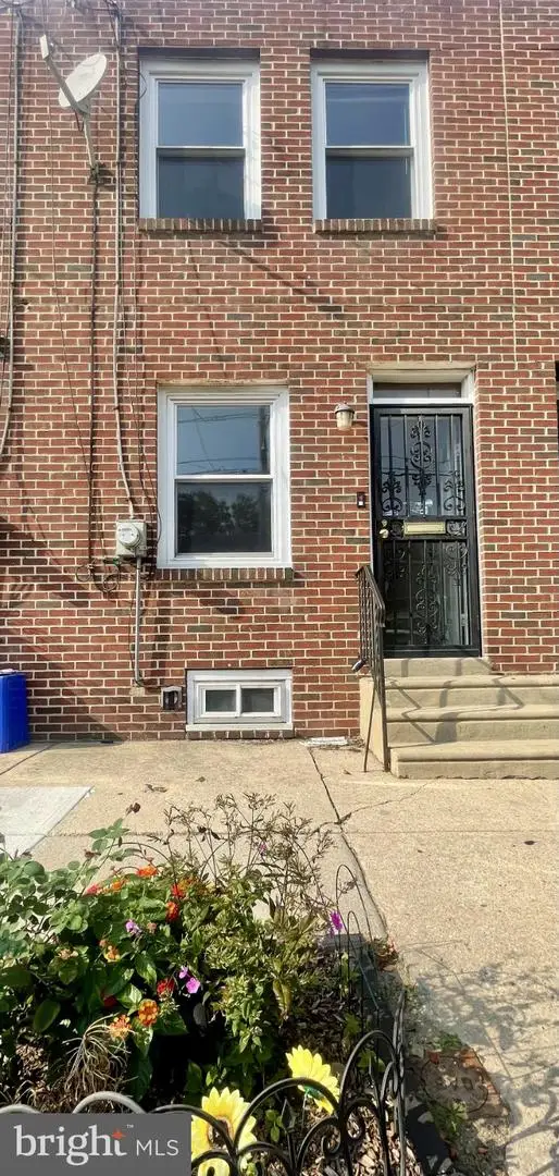 1523 W Thompson St, Philadelphia, PA 19121 - #1