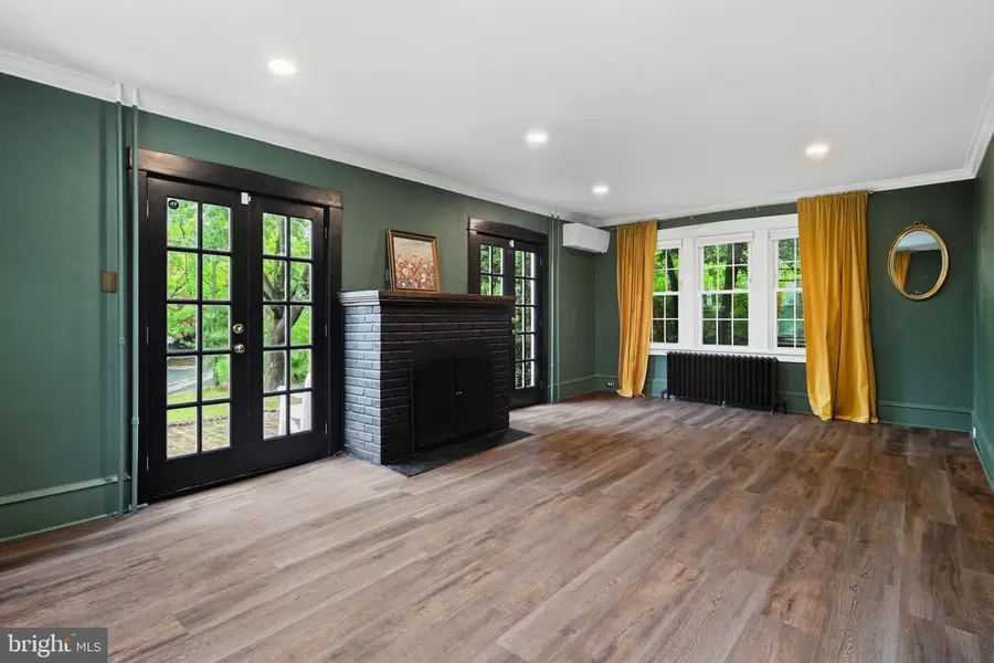 6822 Lawnton St, Philadelphia, PA 19128 - #3
