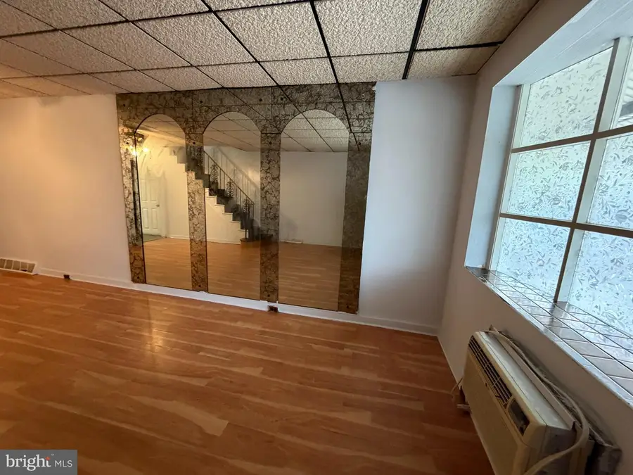 2532 S Mildred St, Philadelphia, PA 19148 - #3