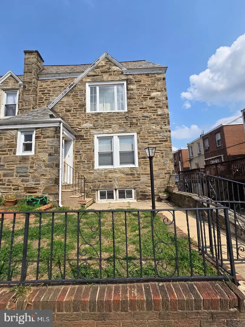 2211 Melvin St, Philadelphia, PA 19131 - #1
