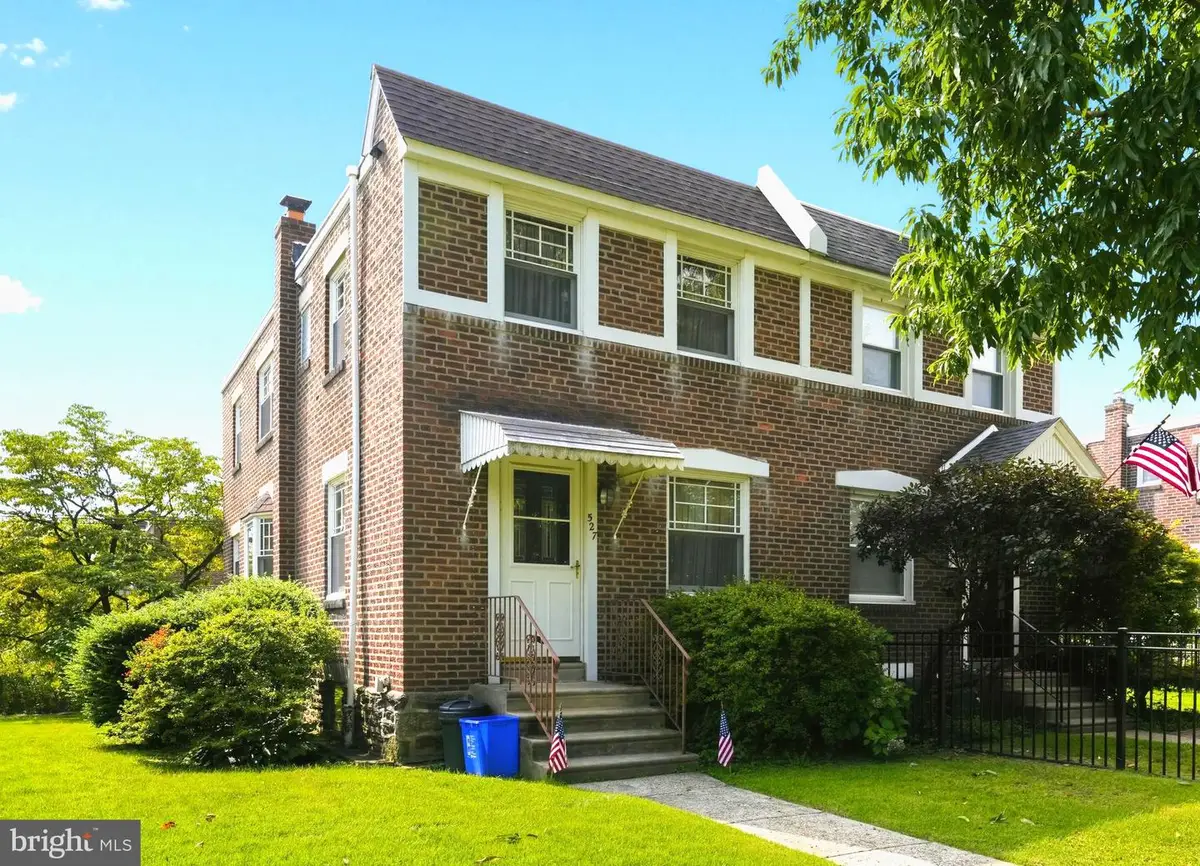 527 Overlook Rd, Philadelphia, PA 19128 - #1