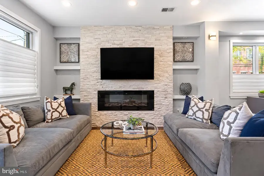 1256 N Howard St, Philadelphia, PA 19122 - #2