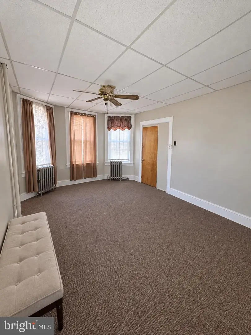 6813 Woodland Ave, Philadelphia, PA 19142 - #2