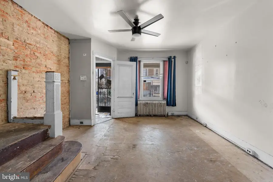 5845 Ellsworth St, Philadelphia, PA 19143 - #3