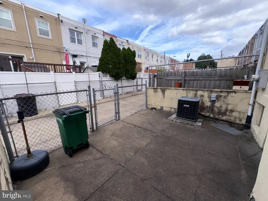 721 Johnston St, Philadelphia, PA 19148 - #3