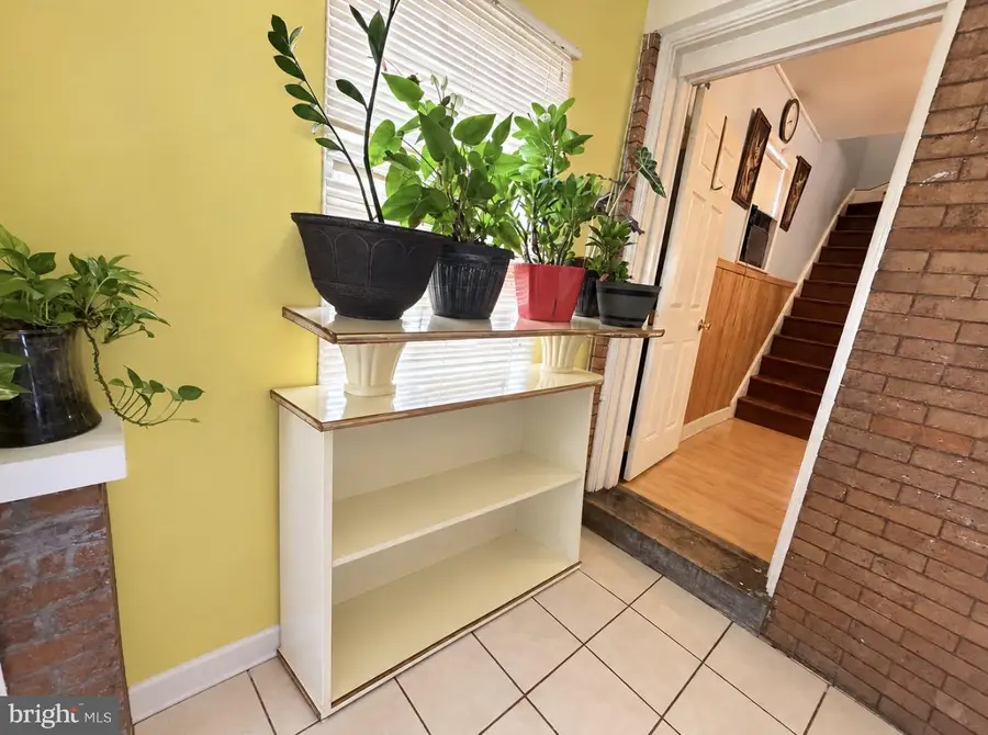 154 W Clarkson Ave, Philadelphia, PA 19120 - #3
