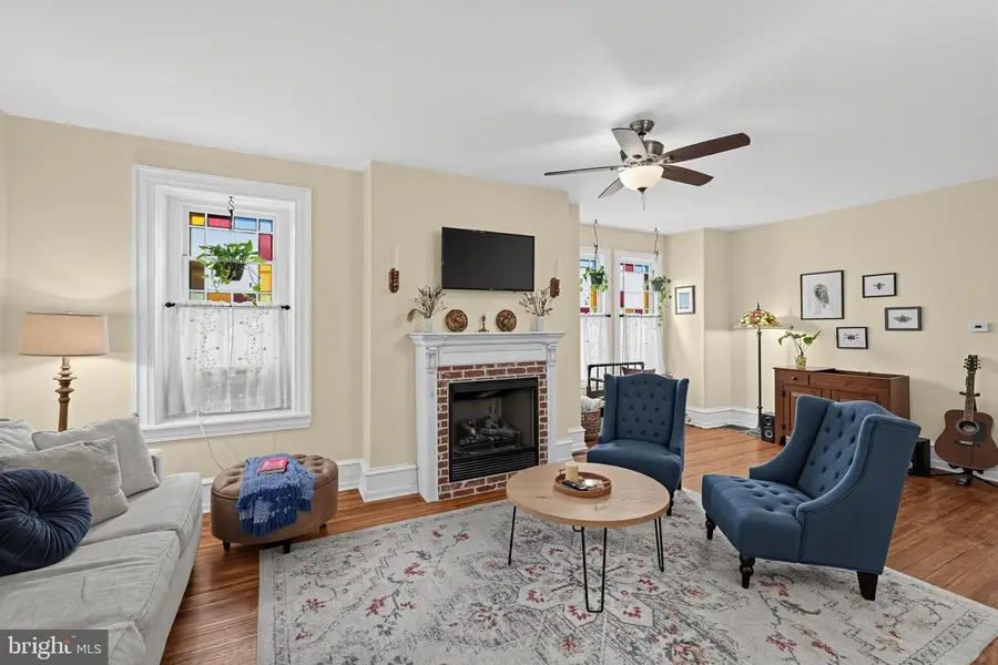 330 Gates St, Philadelphia, PA 19128 - #3