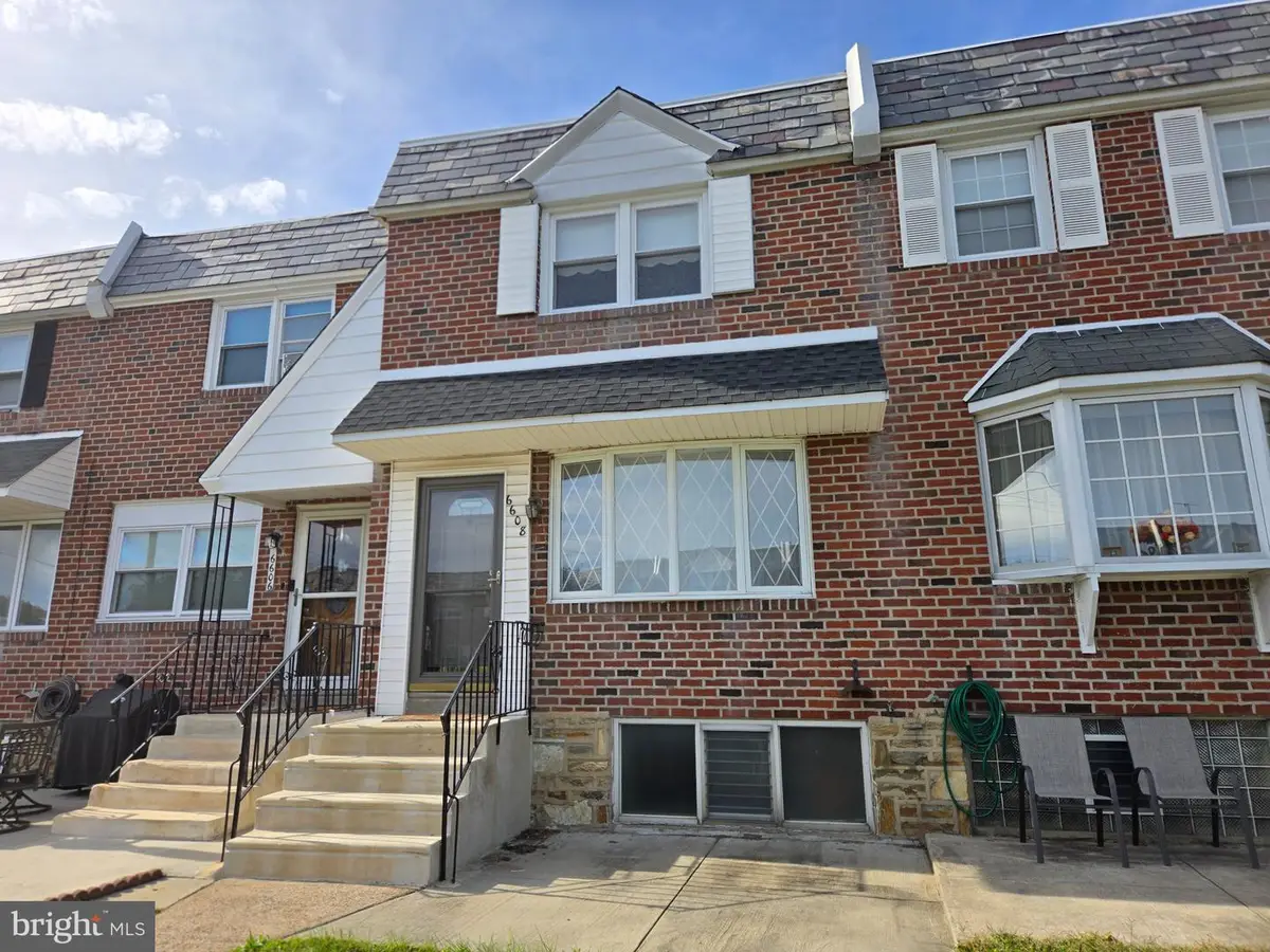 6608 Claridge St, Philadelphia, PA 19111 - #1
