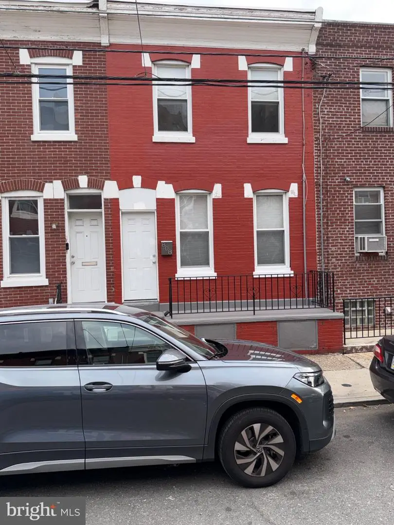 808 Mckean St, Philadelphia, PA 19148 - #1