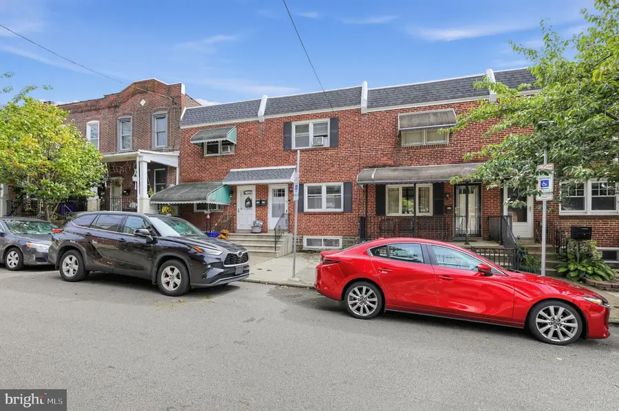 3428 Ainslie St, Philadelphia, PA 19129 - #2