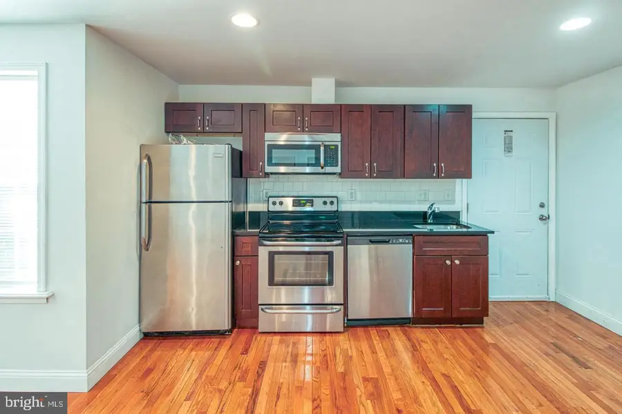 321 N 40th St, Philadelphia, PA 19104 - #2