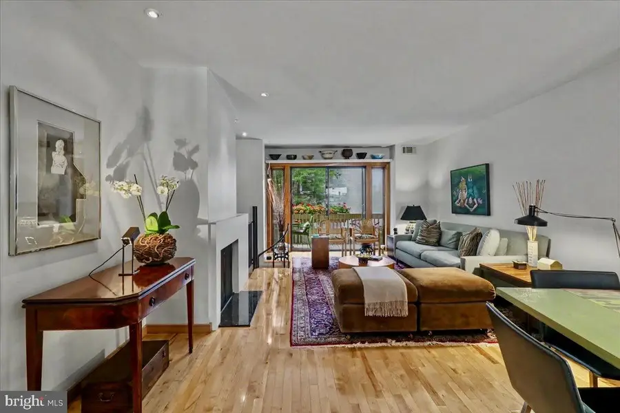642 Fitzwater St, Philadelphia, PA 19147 - #2