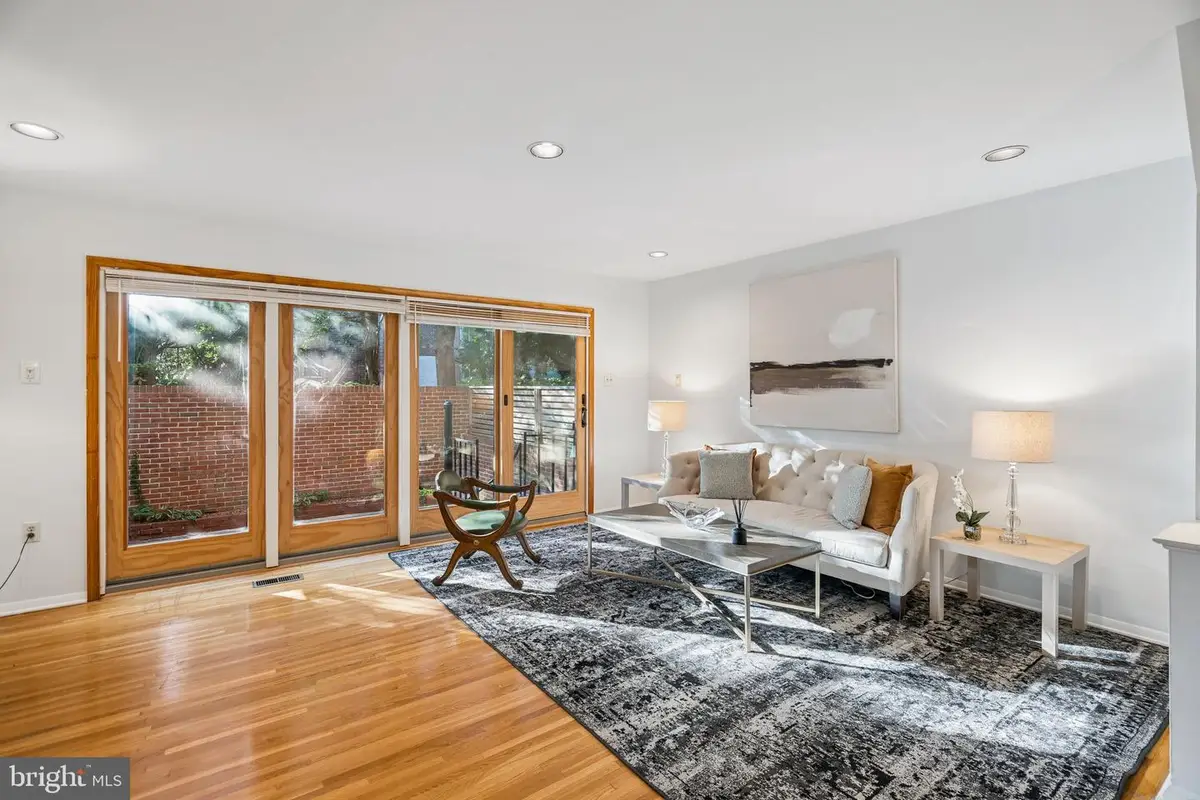416 S Perth St, Philadelphia, PA 19147 - #1