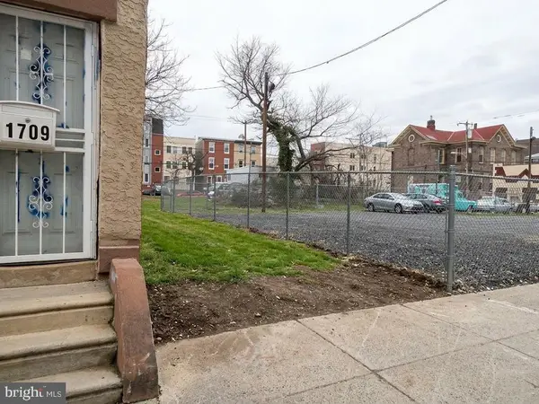 1707 Ingersoll St, PHILADELPHIA, PA 19121