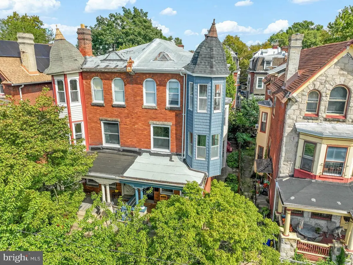 923 S Saint Bernard St, Philadelphia, PA 19143 - #1