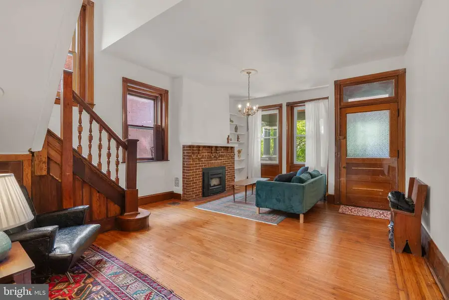 923 S Saint Bernard St, Philadelphia, PA 19143 - #3
