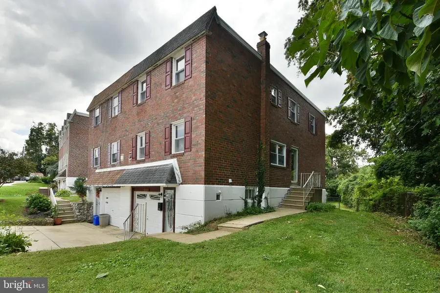 2628 Maxwell St, Philadelphia, PA 19152 - #2