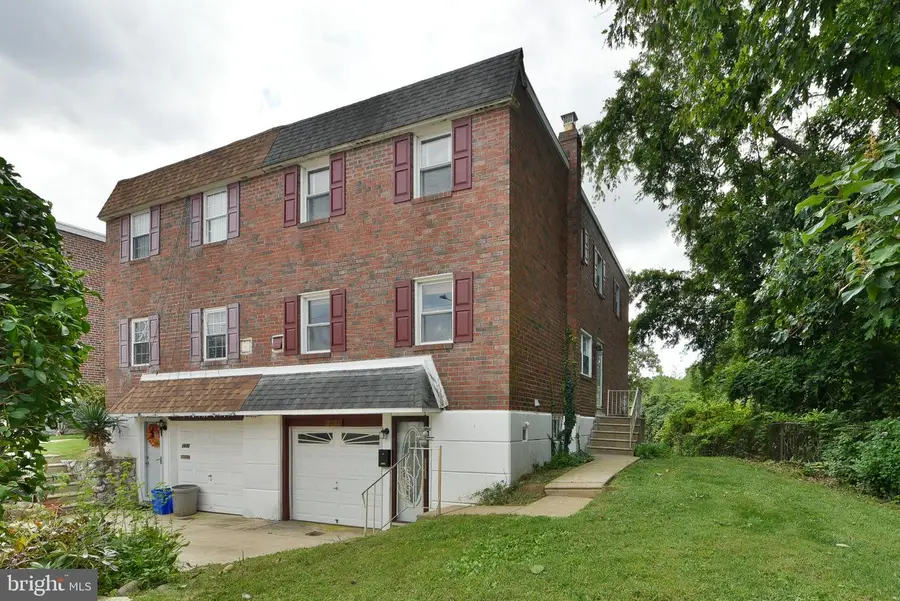 2628 Maxwell St, Philadelphia, PA 19152 - #3