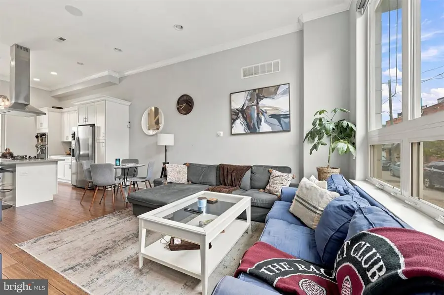 624 Pierce St, Philadelphia, PA 19148 - #3