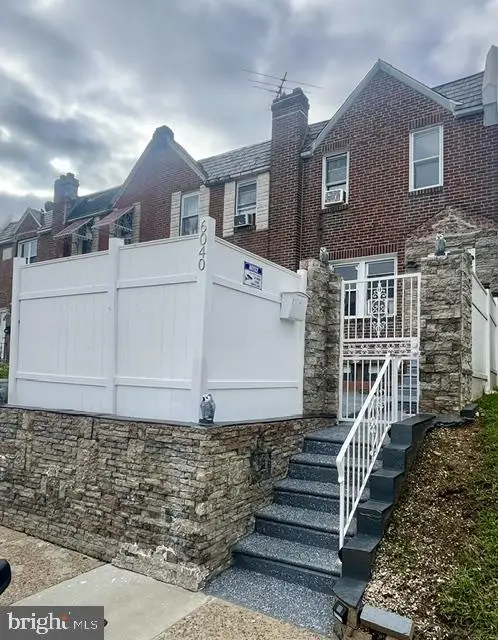 6040 Alma St, Philadelphia, PA 19149 - #1