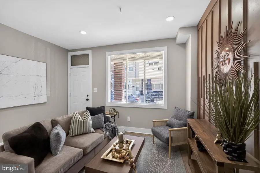 2518 S American St, Philadelphia, PA 19148 - #3