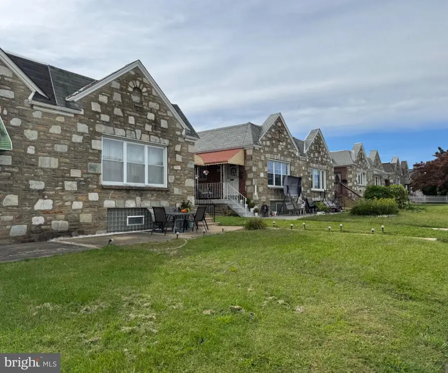 2328 Loney St, Philadelphia, PA 19152 - #2