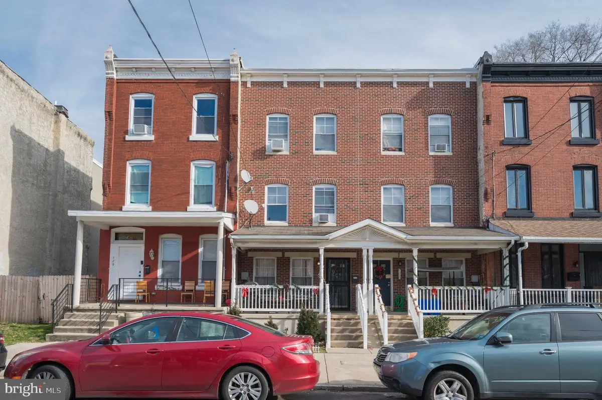 727 N 44th St, Philadelphia, PA 19104 - #1