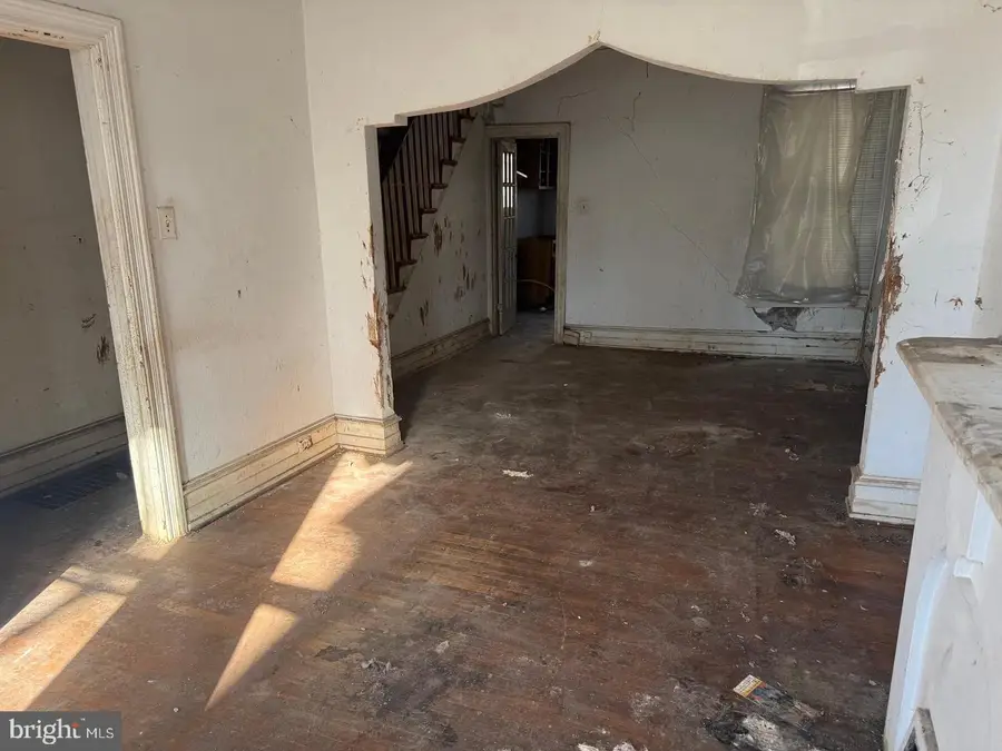 1909 Page St, Philadelphia, PA 19121 - #3