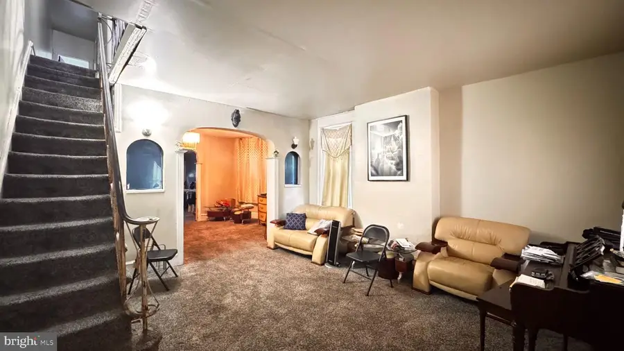 6130 Ross St, Philadelphia, PA 19144 - #3