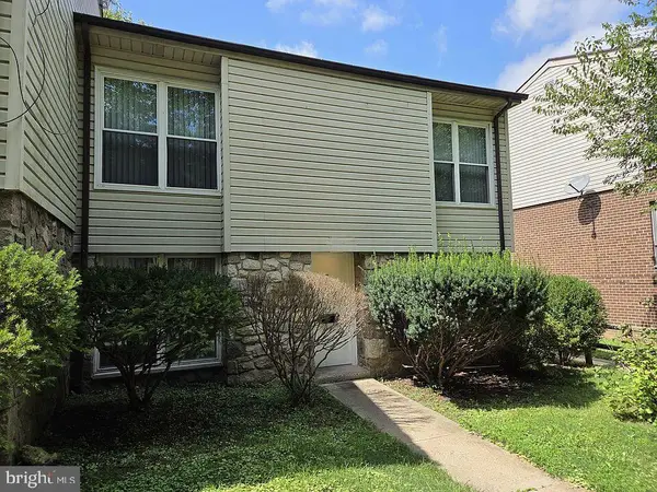 2201 Strahle St #a16, PHILADELPHIA, PA 19152