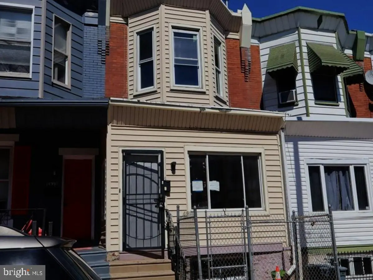 5842 Pemberton St, Philadelphia, PA 19143 - #1