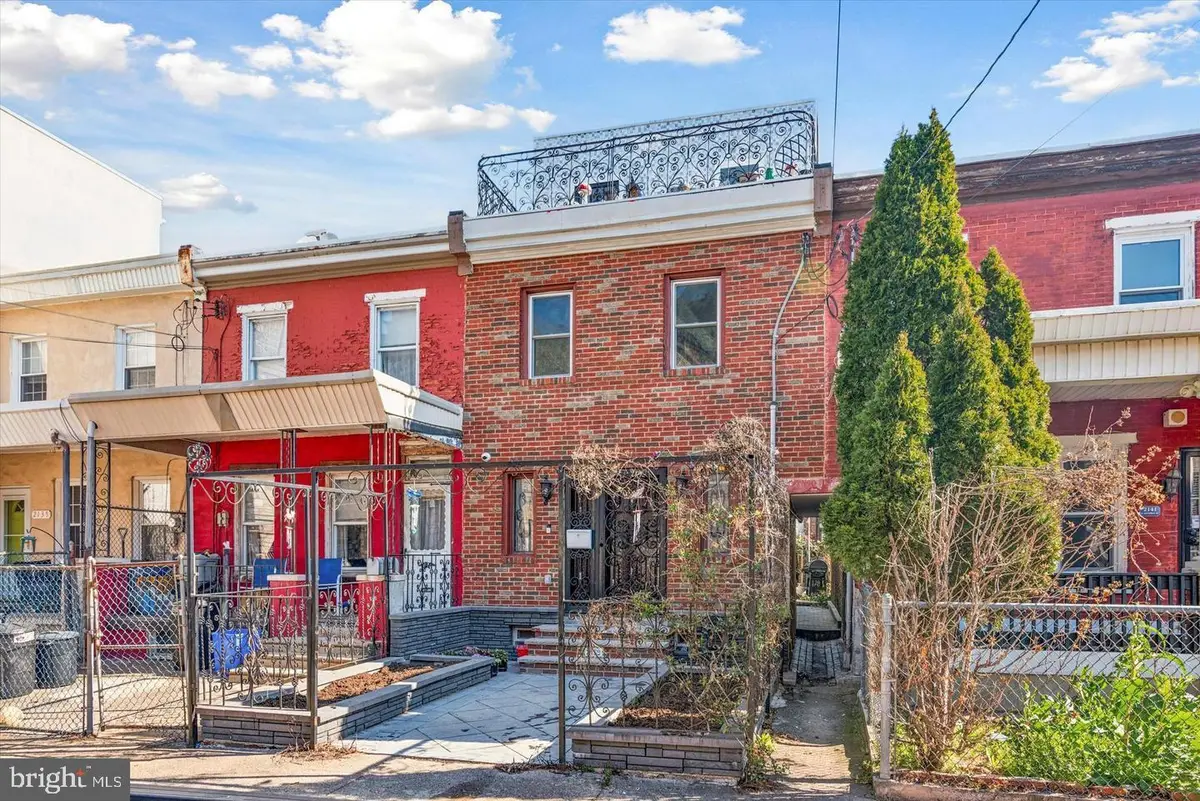 2139 E Letterly St, Philadelphia, PA 19125 - #1