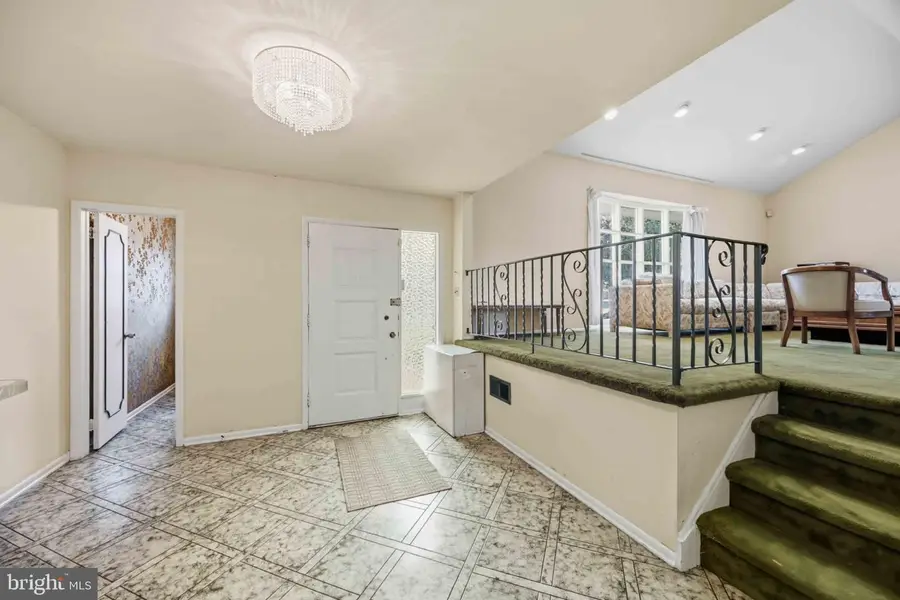 1116 Hower Ln, Philadelphia, PA 19115 - #3