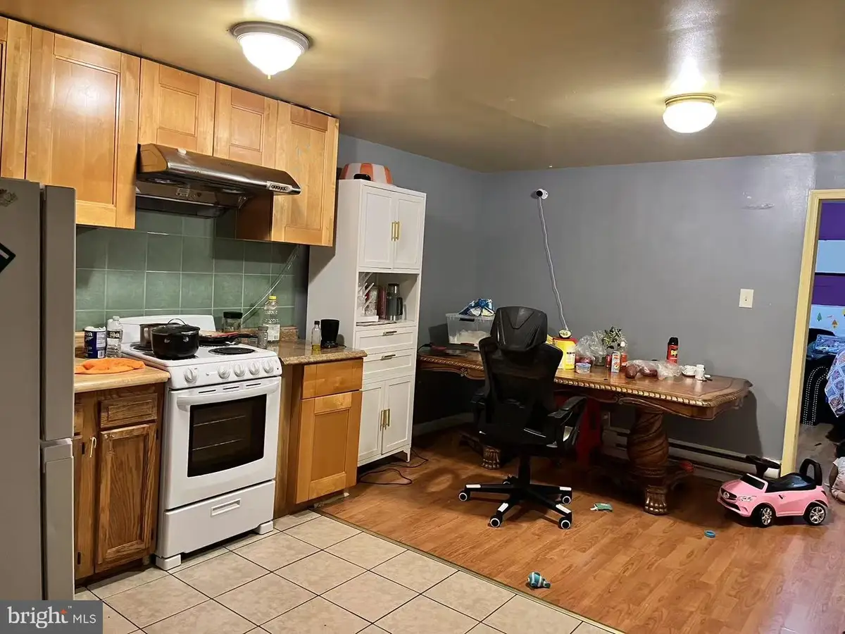 1818 S 8th St, Philadelphia, PA 19148 - #1