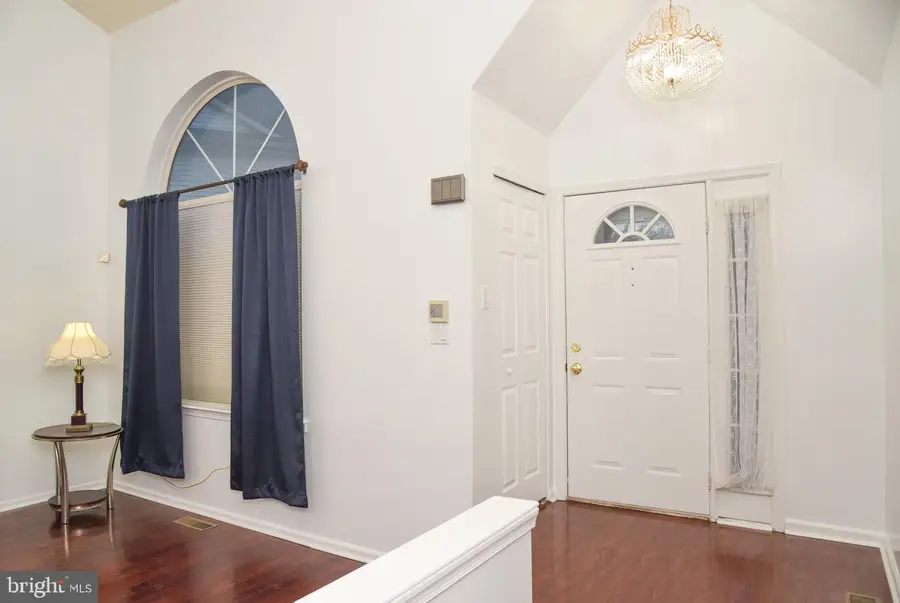 303 Laura Ln, Philadelphia, PA 19116 - #2