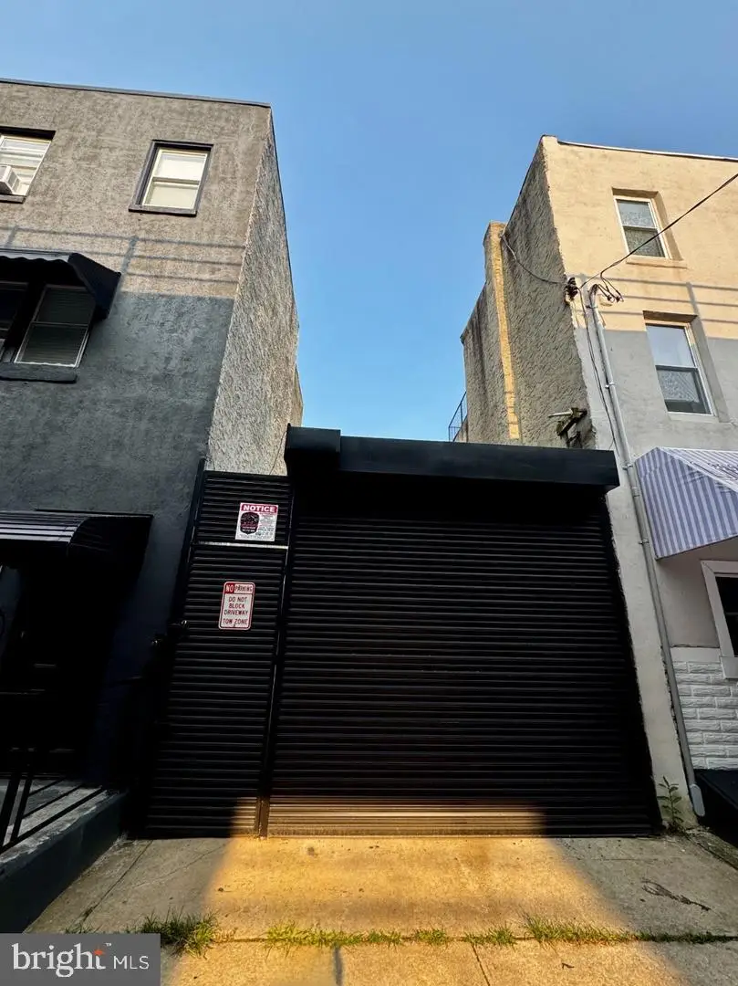 2005-07 N Front St, Philadelphia, PA 19122 - #2