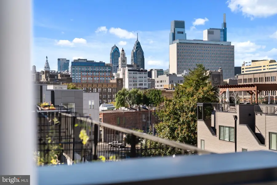 662 N 13th St, Philadelphia, PA 19123 - #3