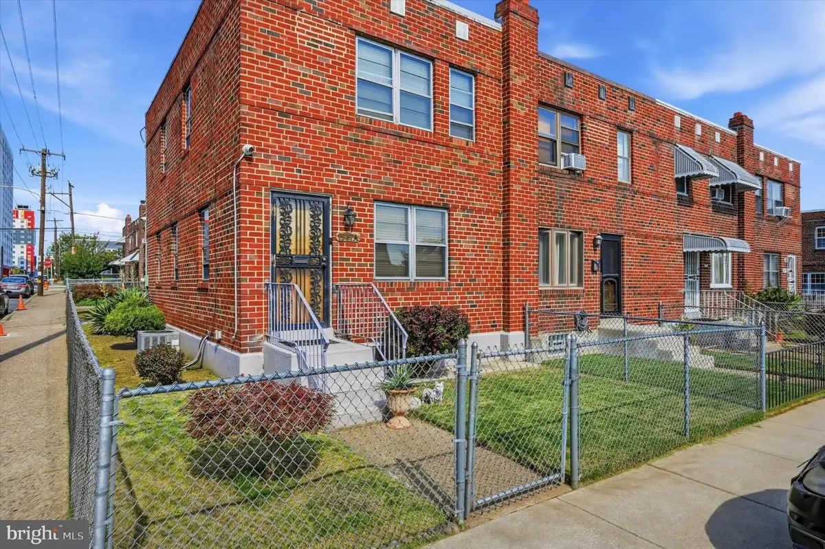 1537 N 11th St #a, Philadelphia, PA 19122 - #1