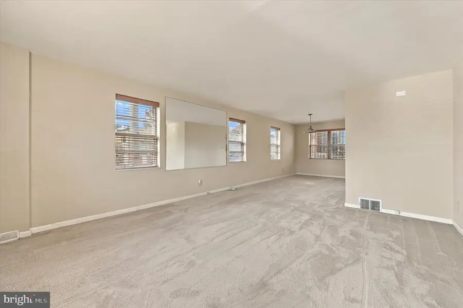1537 N 11th St #a, Philadelphia, PA 19122 - #3