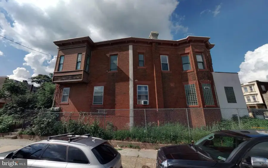 200 N 52nd St, Philadelphia, PA 19139 - #2