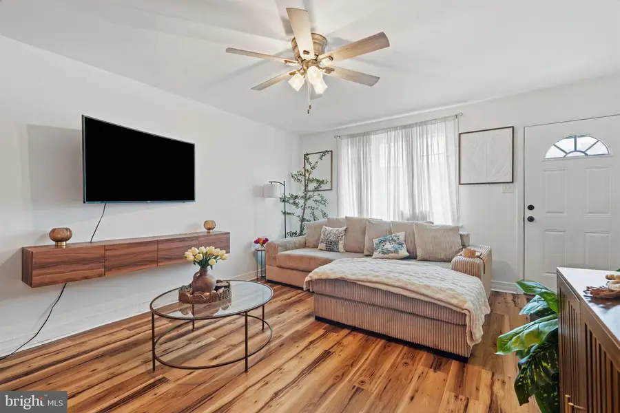 6604 Algard St, Philadelphia, PA 19135 - #2