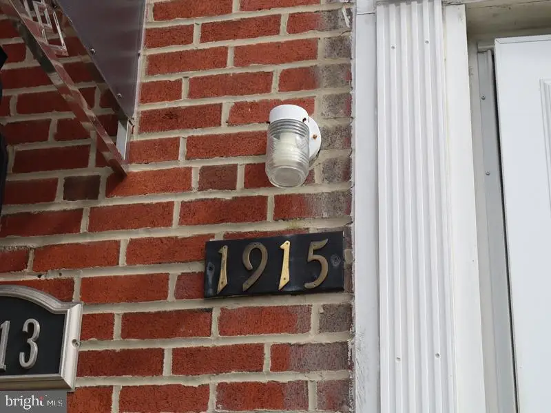 1915 Tustin St, Philadelphia, PA 19152 - #2