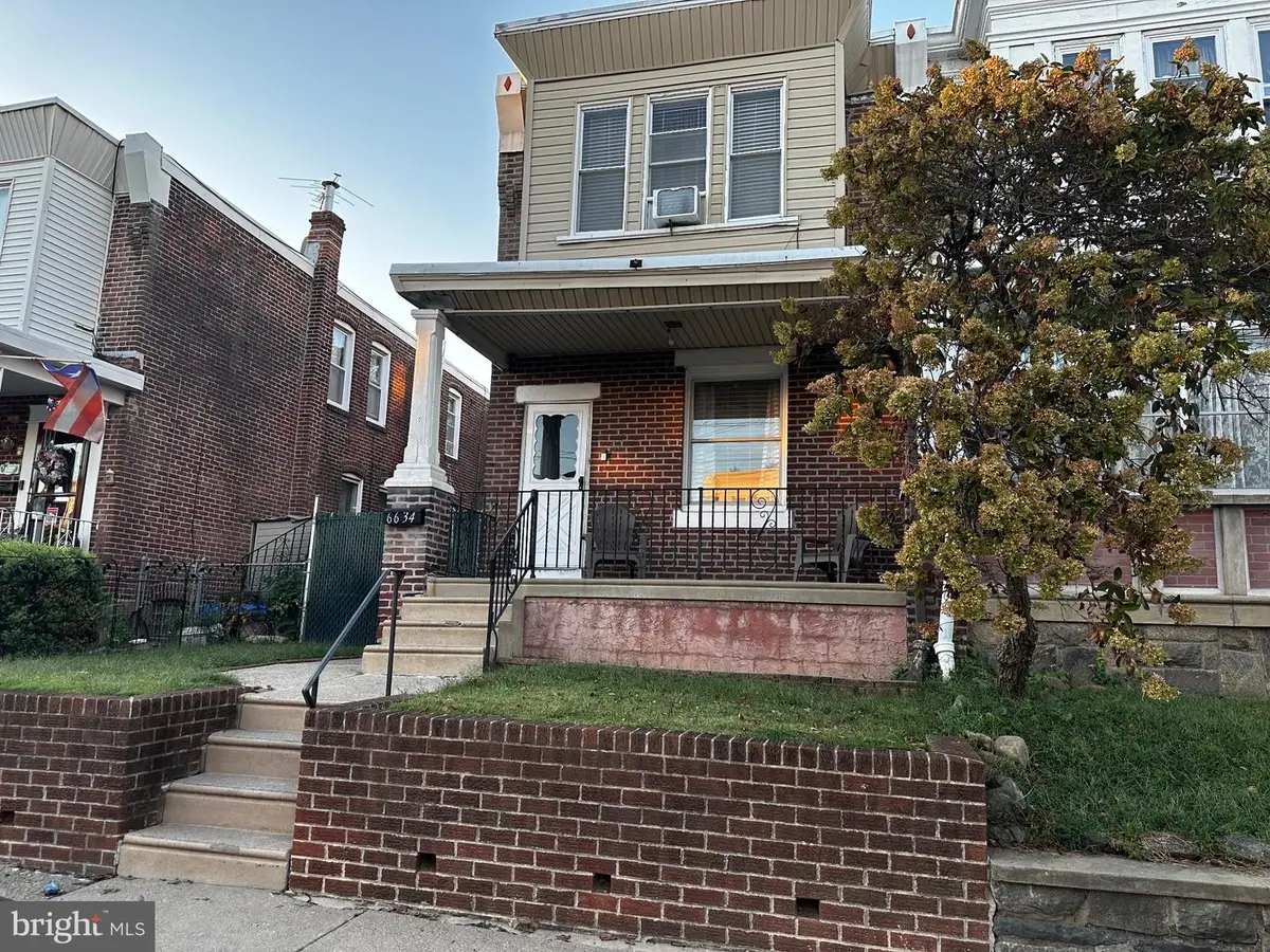 6634 Jackson St, Philadelphia, PA 19135 - #1
