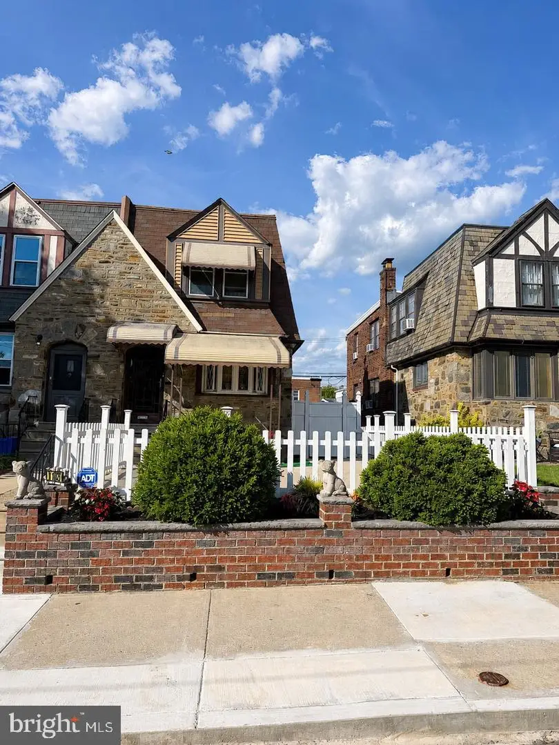 1103 Kenwyn St, Philadelphia, PA 19124 - #2