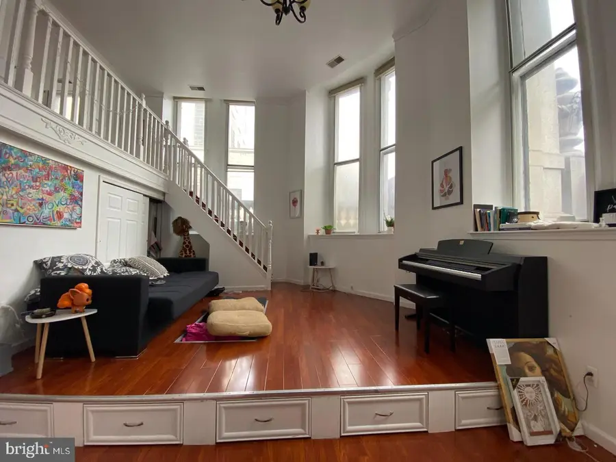 1001-13 Chestnut St #403e, Philadelphia, PA 19107 - #3