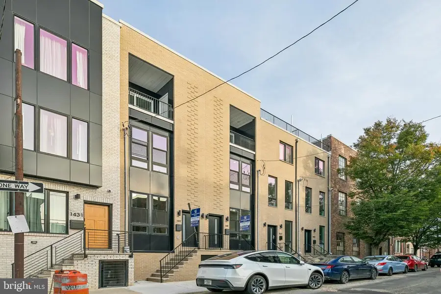 1433 S 8th St, Philadelphia, PA 19147 - #2